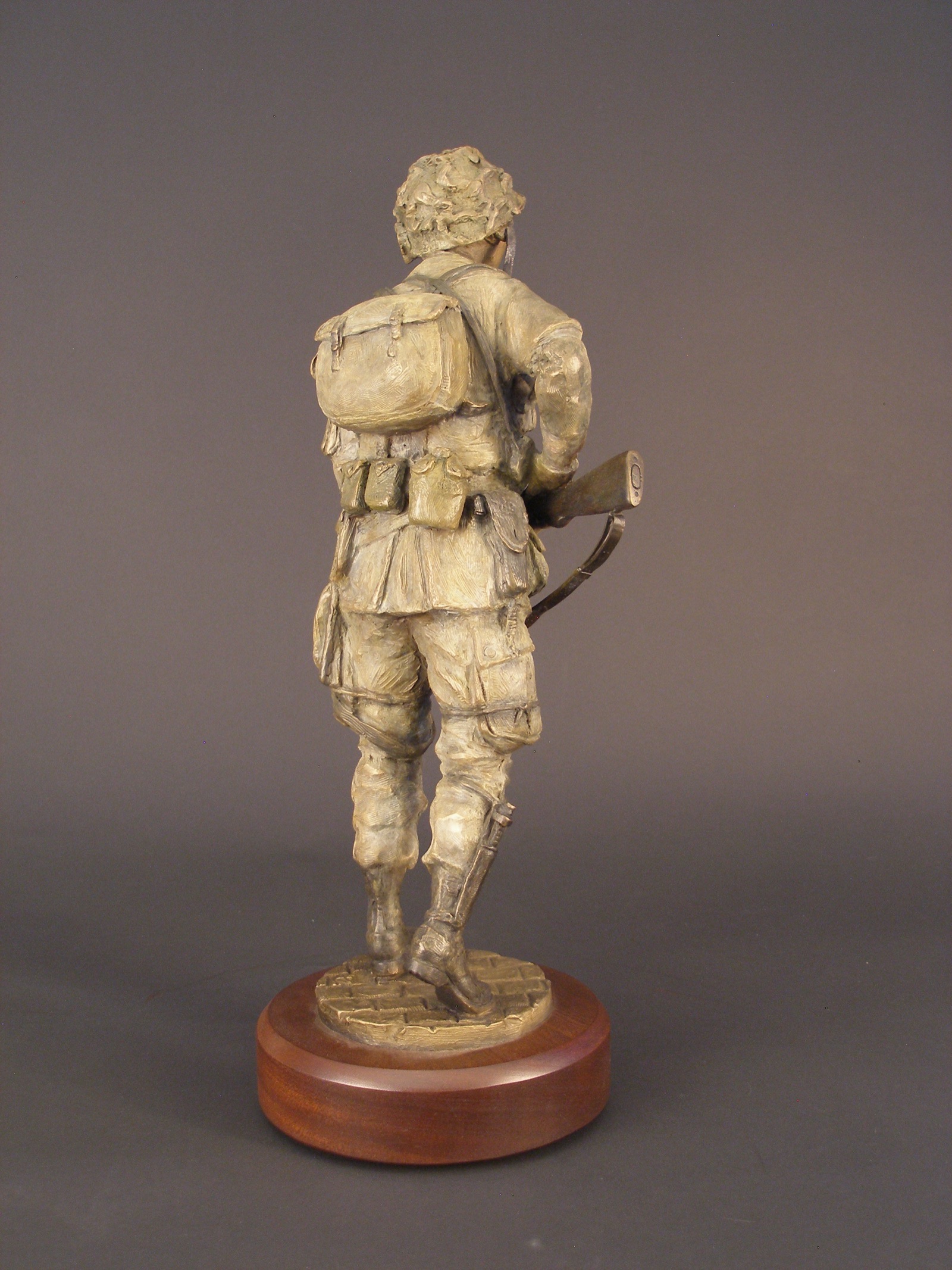 Point - angle 2, bronze sculpture by David Paul Venell