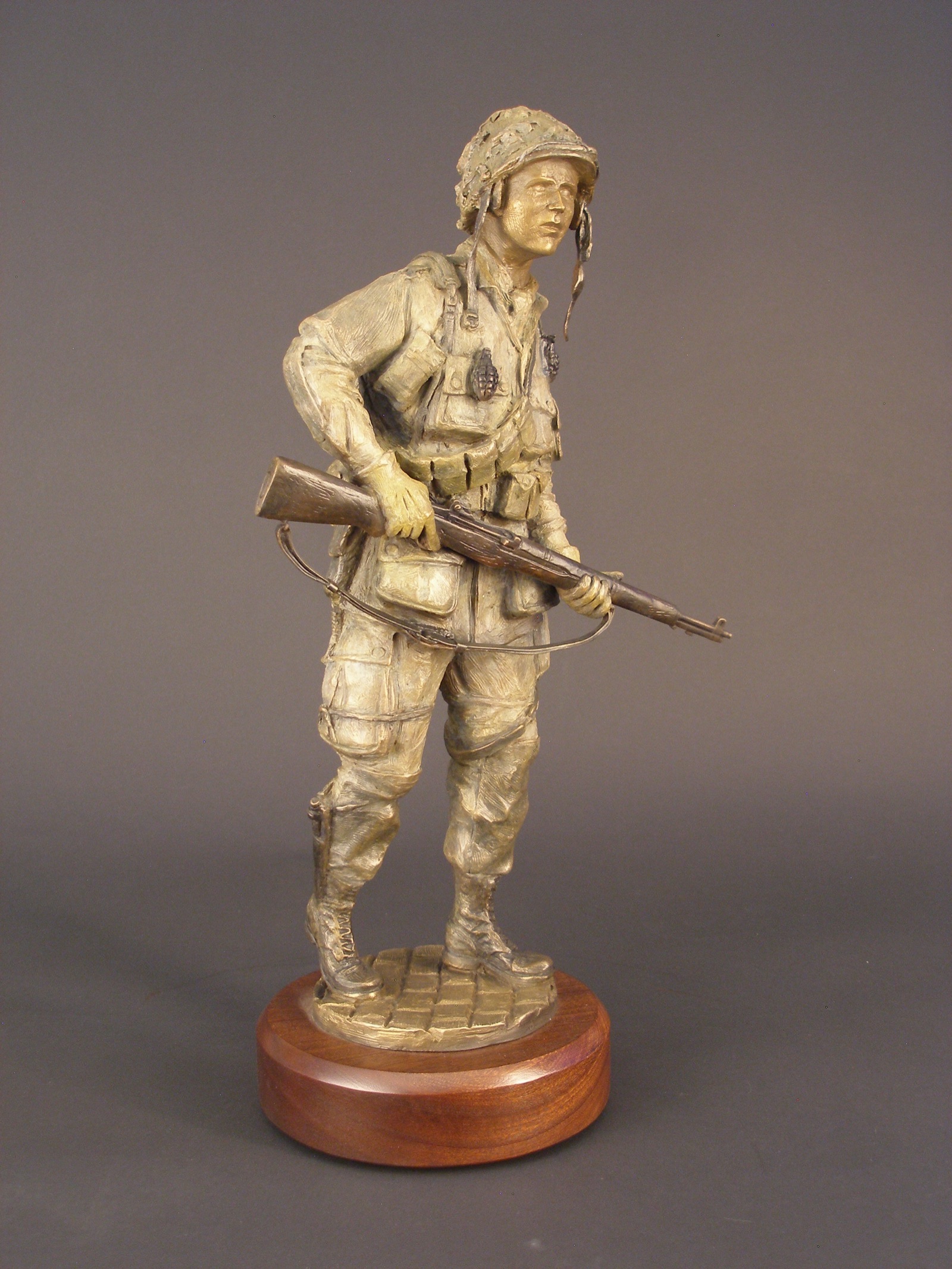 Point - angle 3, bronze sculpture by David Paul Venell