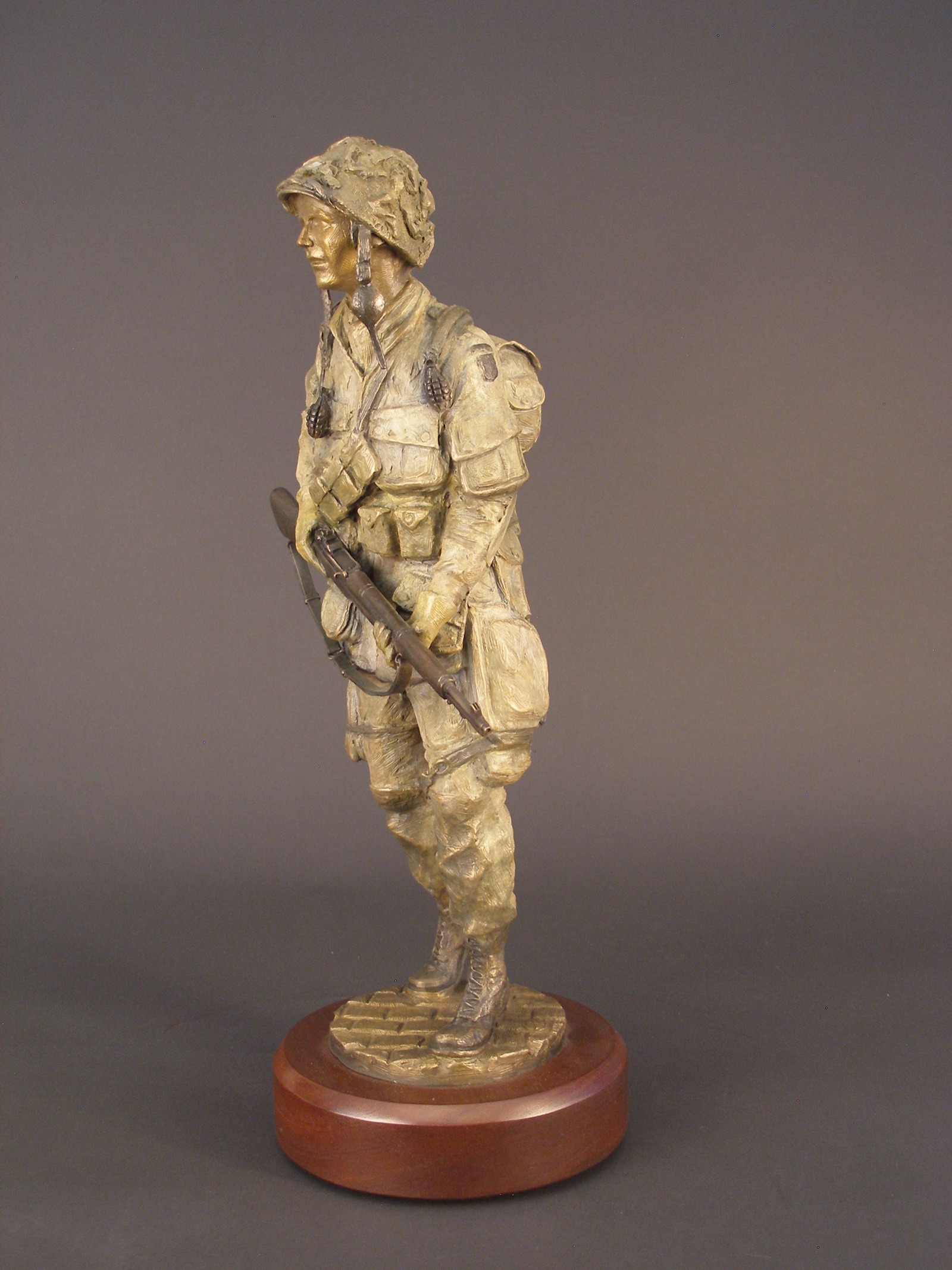 Point - angle 5, bronze sculpture by David Paul Venell